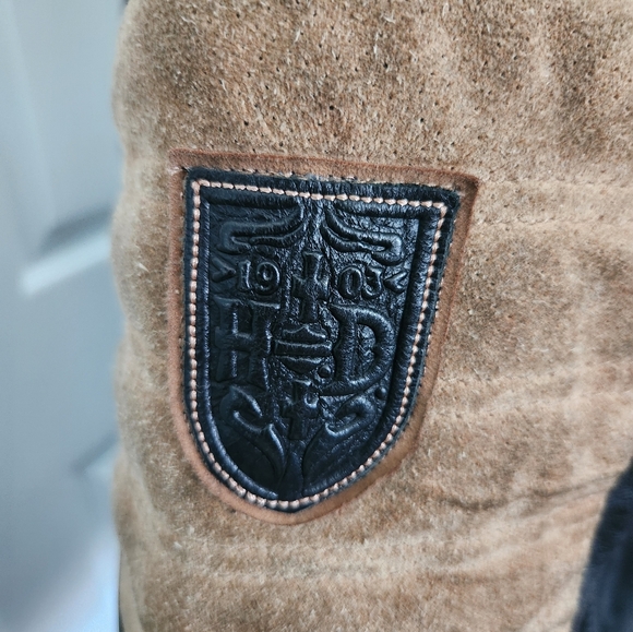 Harley Davidson Leather and Suede Riding Jacket - Picture 3 of 17